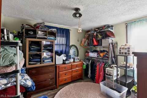 Tiny photo for 627 Hall Street NW, Warren, OH 44483 (MLS # 5202312)