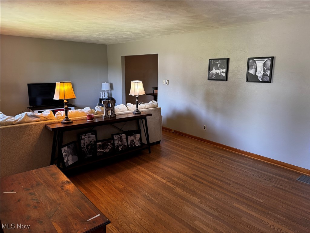 72220 E Sharon Road, Bridgeport, Ohio image 14