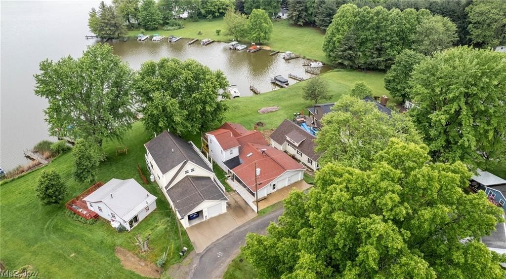 Votaws 1st Add/Guilford Lake Sta - Residential