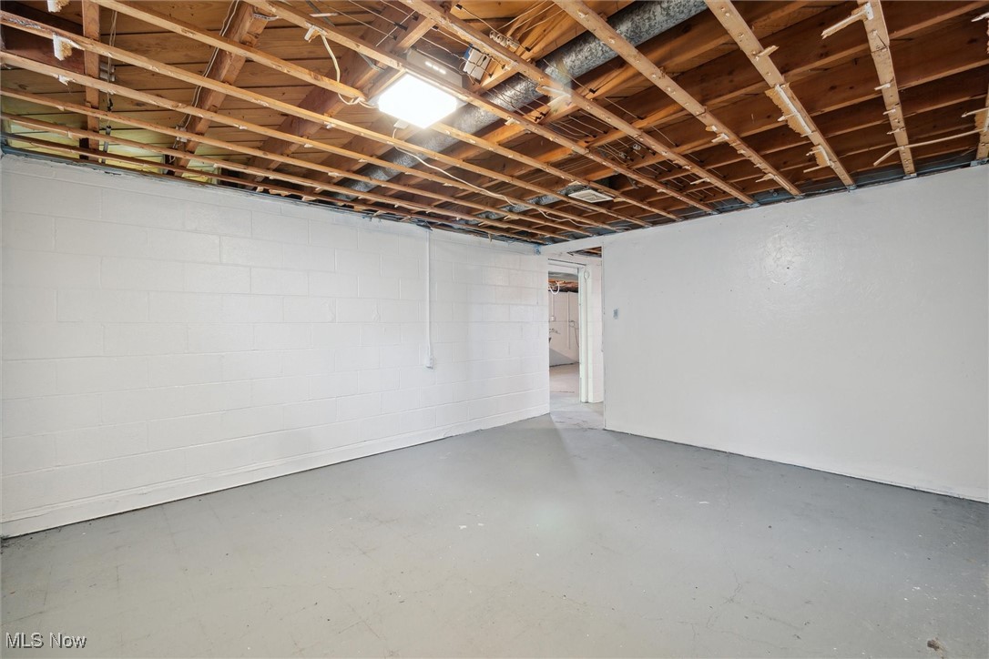 Maple Heights - Residential Lease