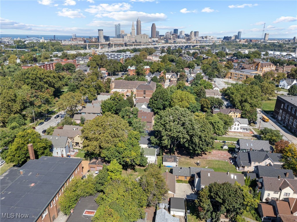 Tremont - Residential Income