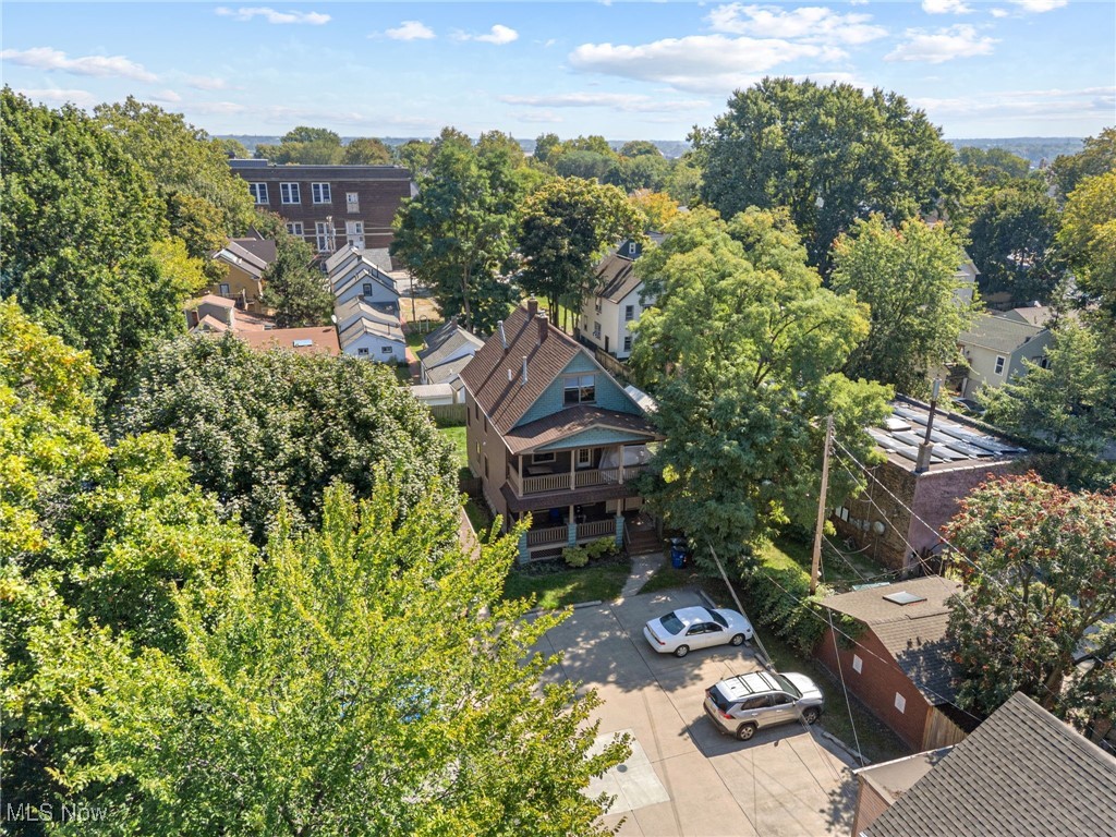 Tremont - Residential Income