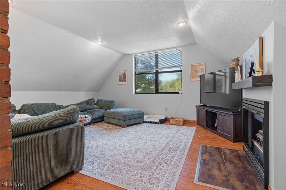 Tremont - Residential Income