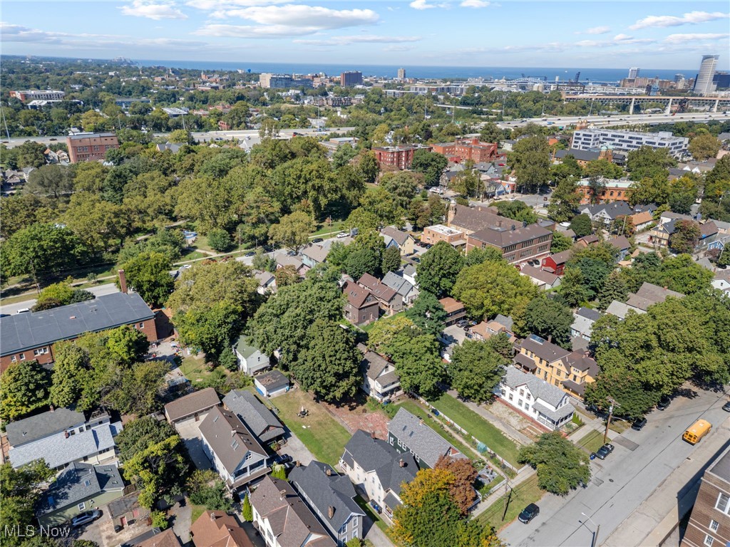 Tremont - Residential Income