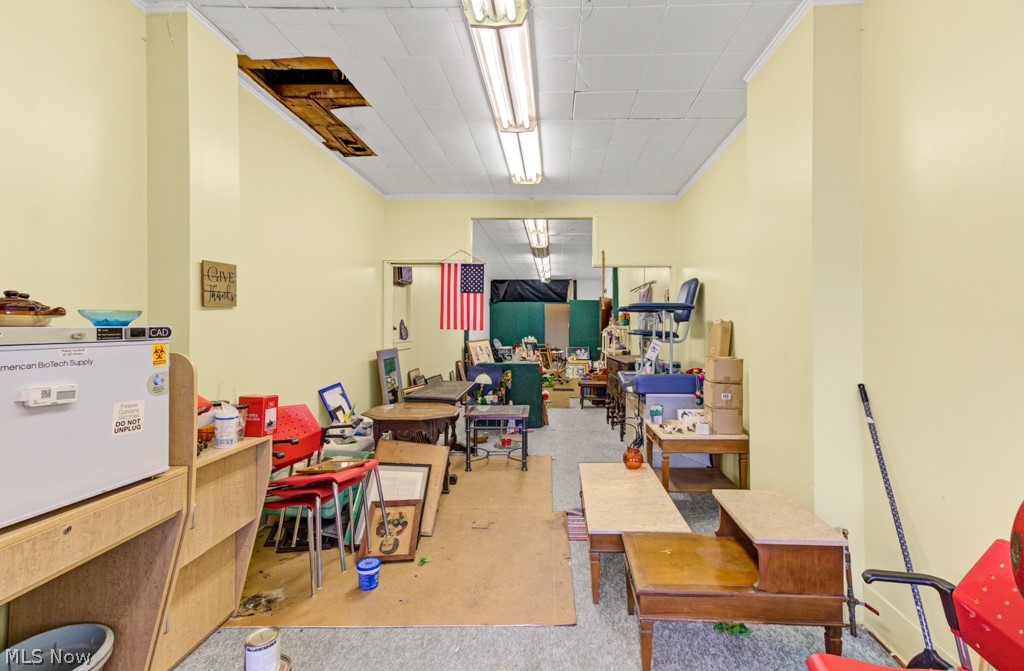 Village/Minerva - Commercial Sale