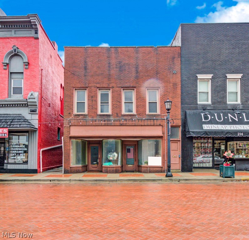 Village/Minerva - Commercial Sale