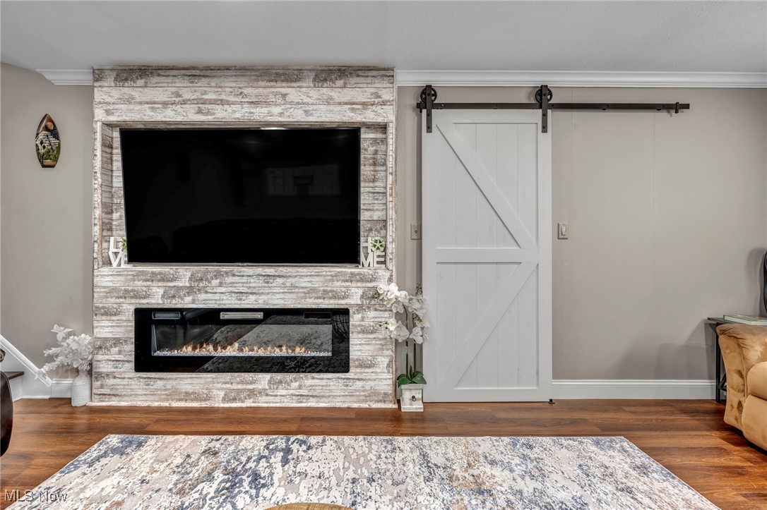 3226 Woodlawn Drive, Parma, Ohio image 24
