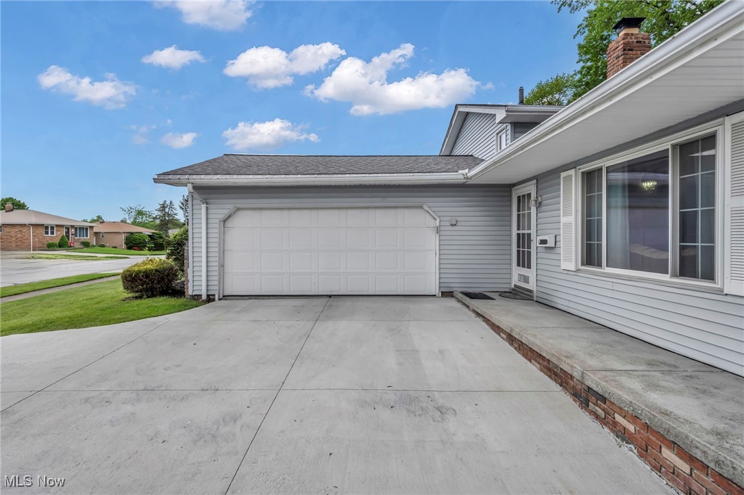3226 Woodlawn Drive