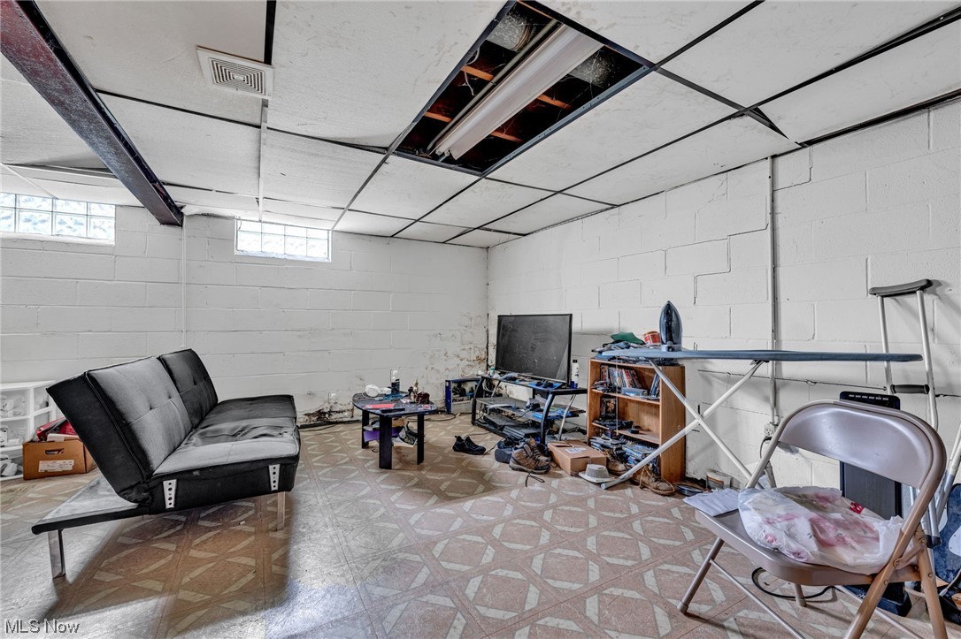 Krackers Allotment 01 - Residential Income