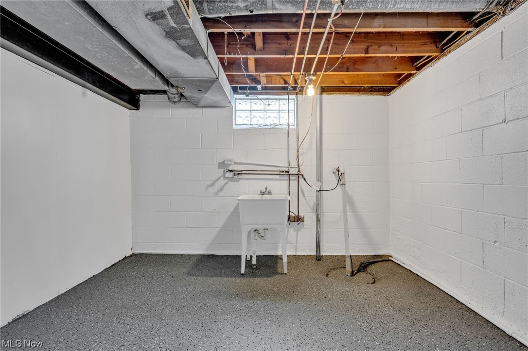 Krackers Allotment 01 - Residential Income