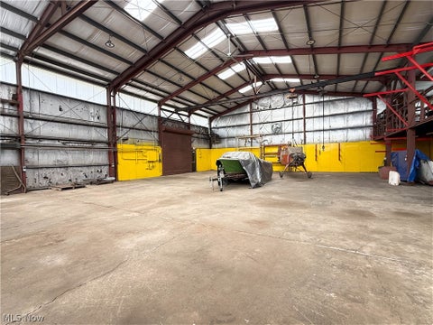 Tiny photo for 50 Drummond Avenue, Hubbard, OH 44425 (MLS # 5240898)