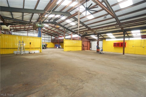 Tiny photo for 50 Drummond Avenue, Hubbard, OH 44425 (MLS # 5240898)