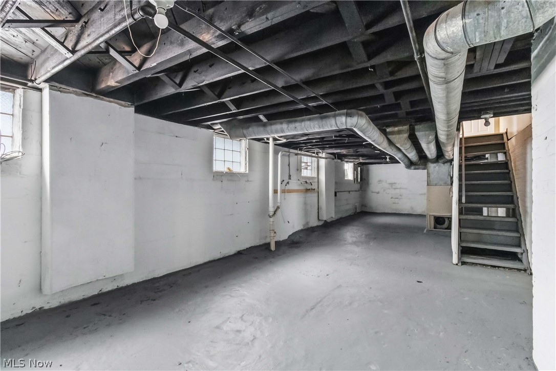 Woodhill East Blvd Sub - Residential Income