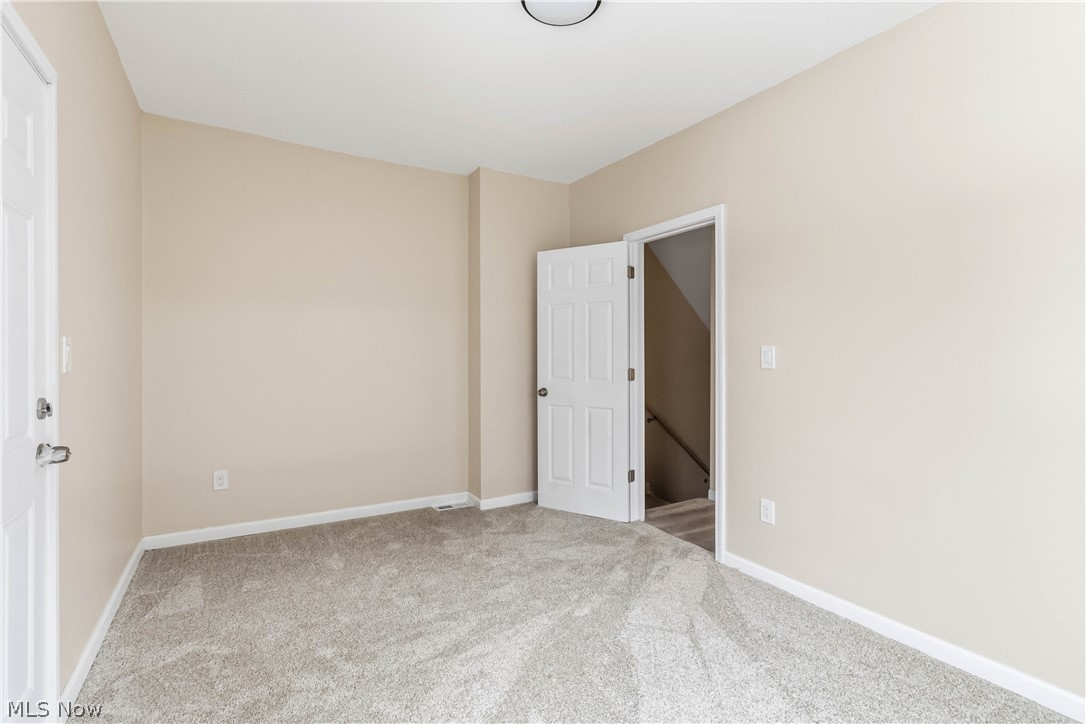 Woodhill East Blvd Sub - Residential Income