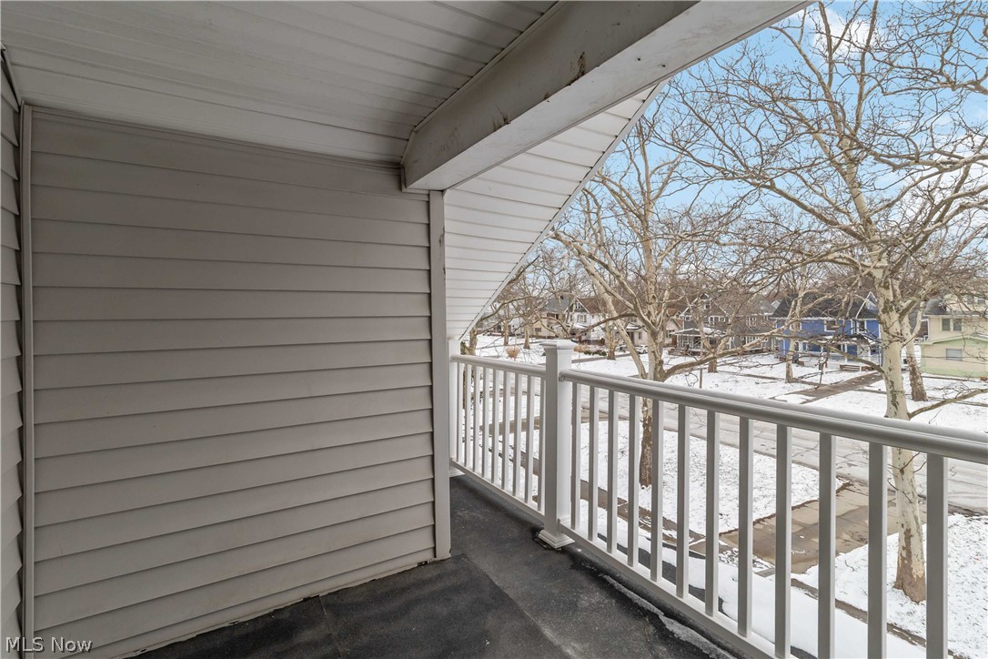 Woodhill East Blvd Sub - Residential Income