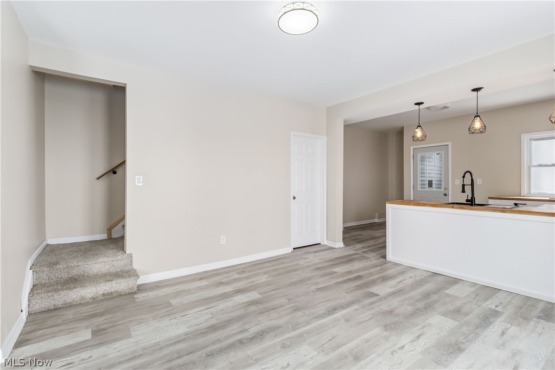 Woodhill East Blvd Sub - Residential Income