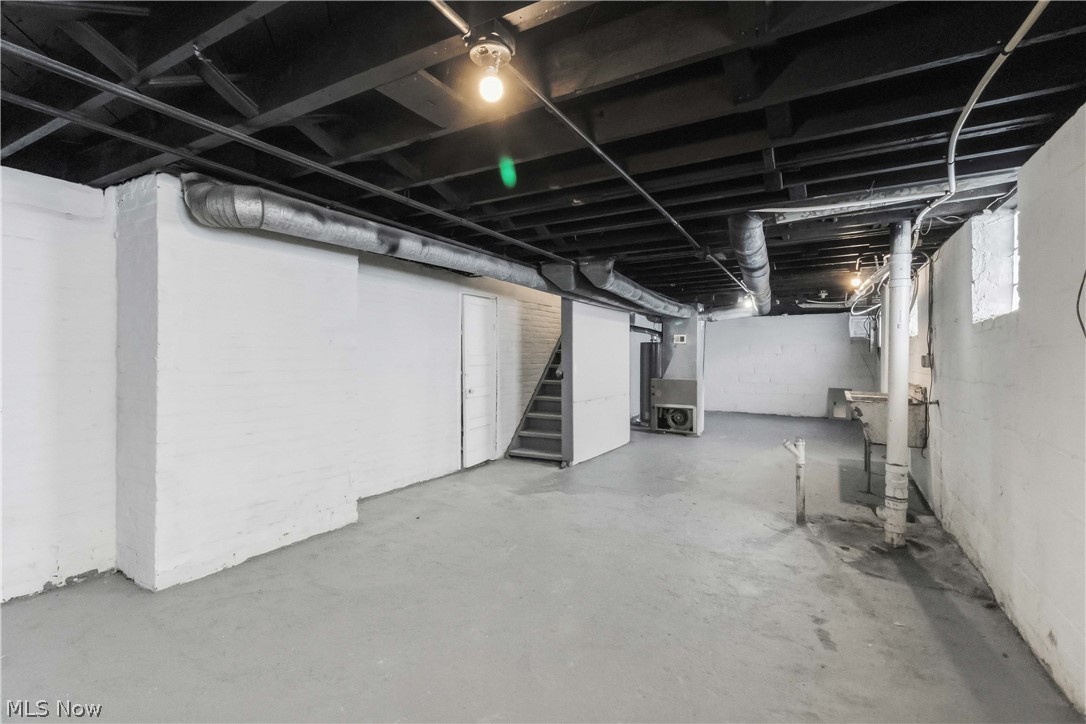 Woodhill East Blvd Sub - Residential Income