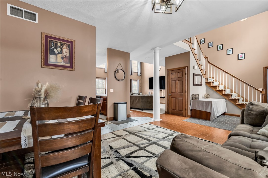 3401 Whitetail Drive W