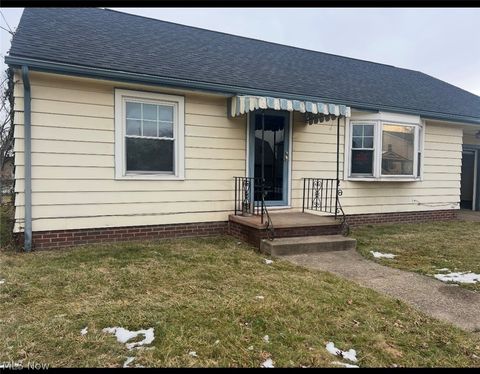 Tiny photo for 1624 Tanner Avenue SW, Canton, OH 44706 (MLS # 5186151)