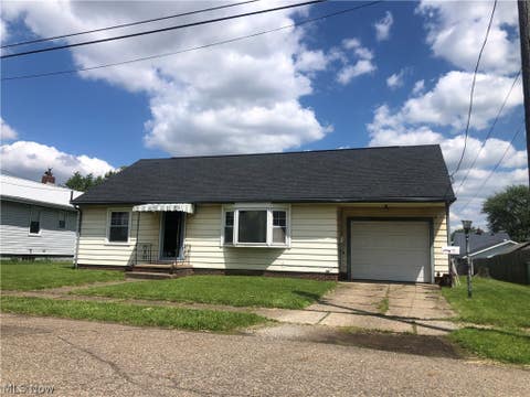 Tiny photo for 1624 Tanner Avenue SW, Canton, OH 44706 (MLS # 5186151)