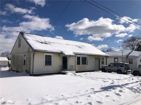 Tiny photo for 1624 Tanner Avenue SW, Canton, OH 44706 (MLS # 5186151)