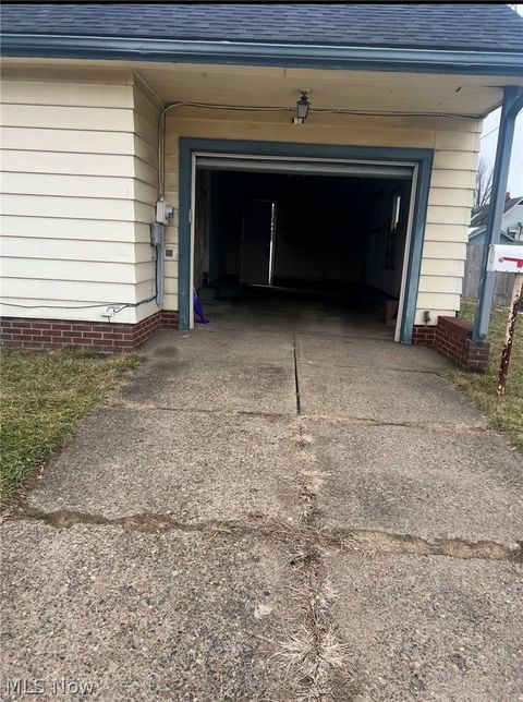 Tiny photo for 1624 Tanner Avenue SW, Canton, OH 44706 (MLS # 5186151)