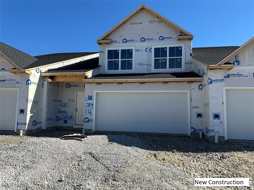 Photo of 430 Honeycrisp Drive NE, Louisville, OH 44641 (MLS # 5166532)