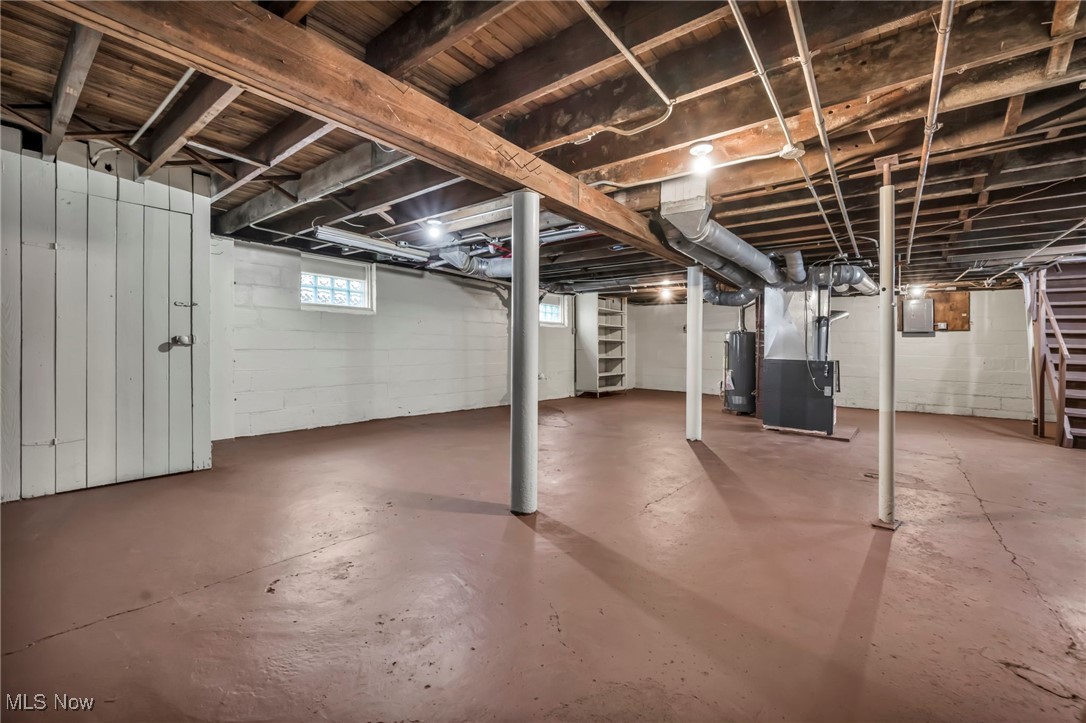 8901 Rosewood Avenue, Cleveland, Ohio image 29