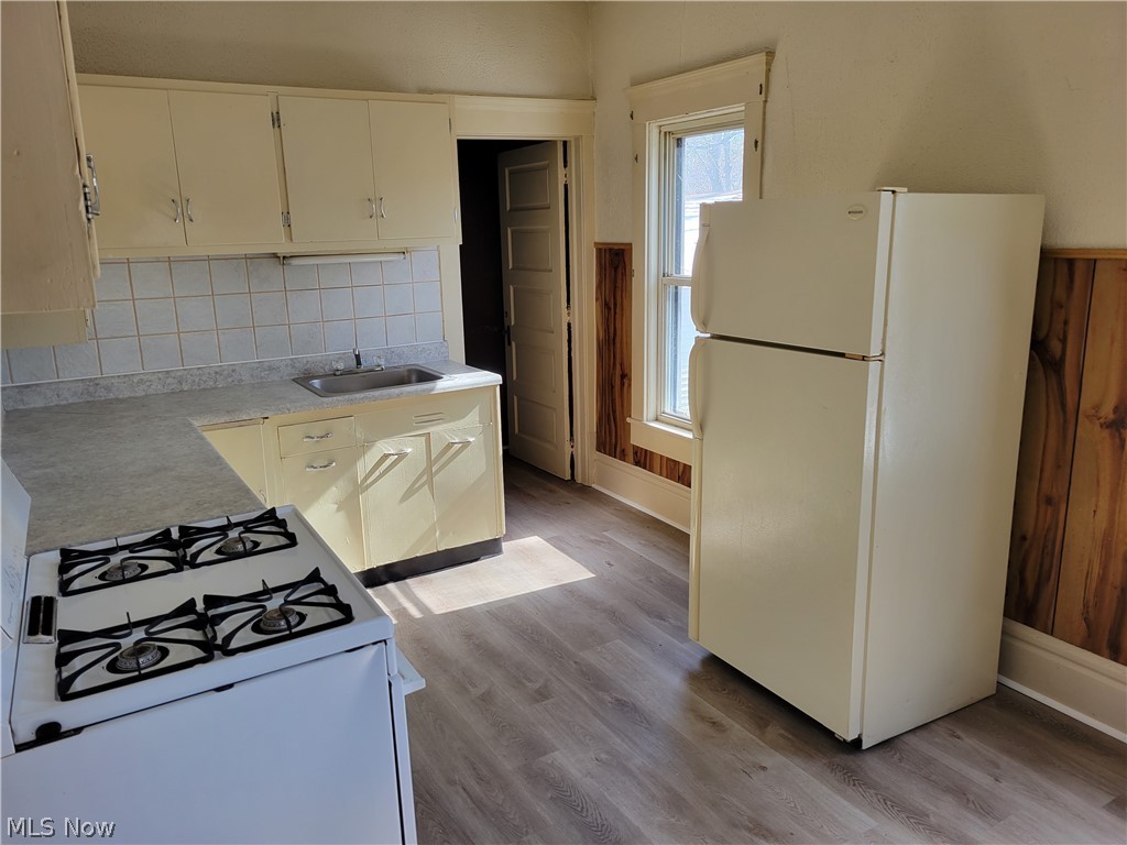 Hall Park - Residential Income