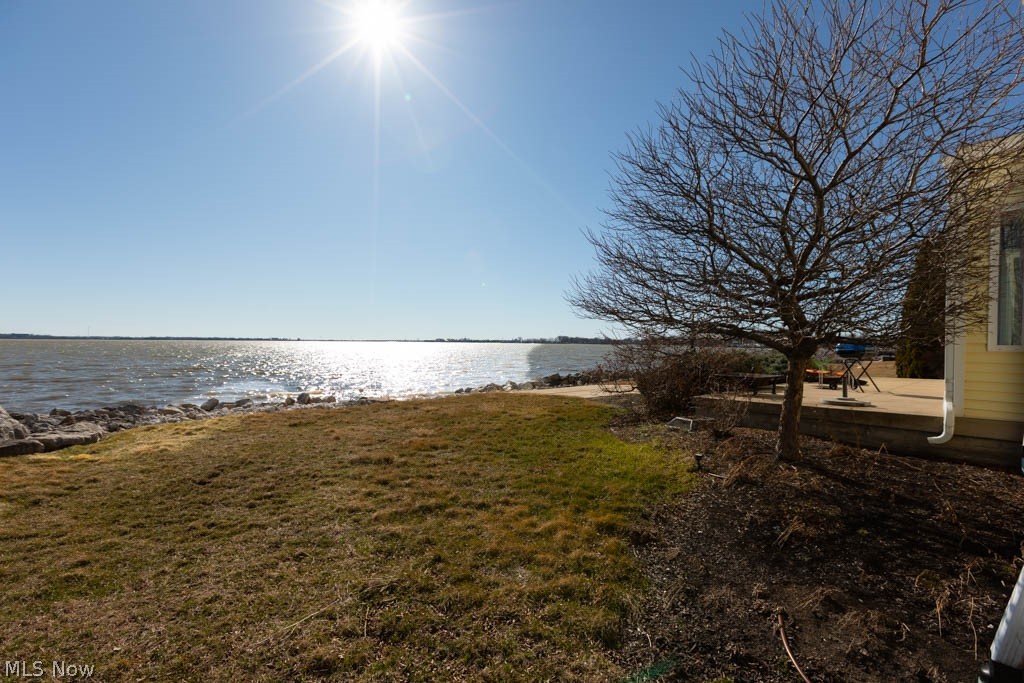 7016 E Sunview Drive