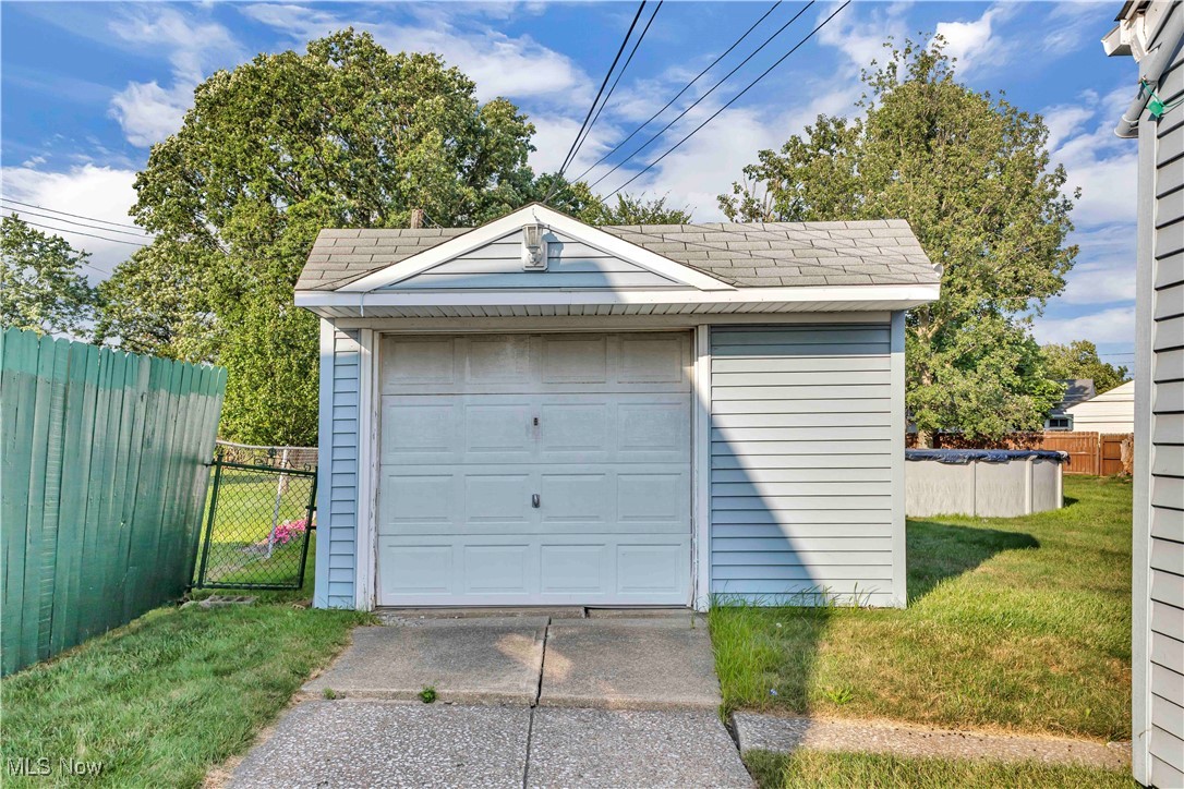 4305 W 156th Street