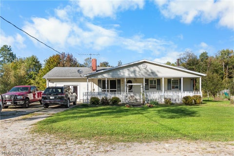 Homes For Sale - 5107 Monroe Center Road<br/> Conneaut, OH 44030