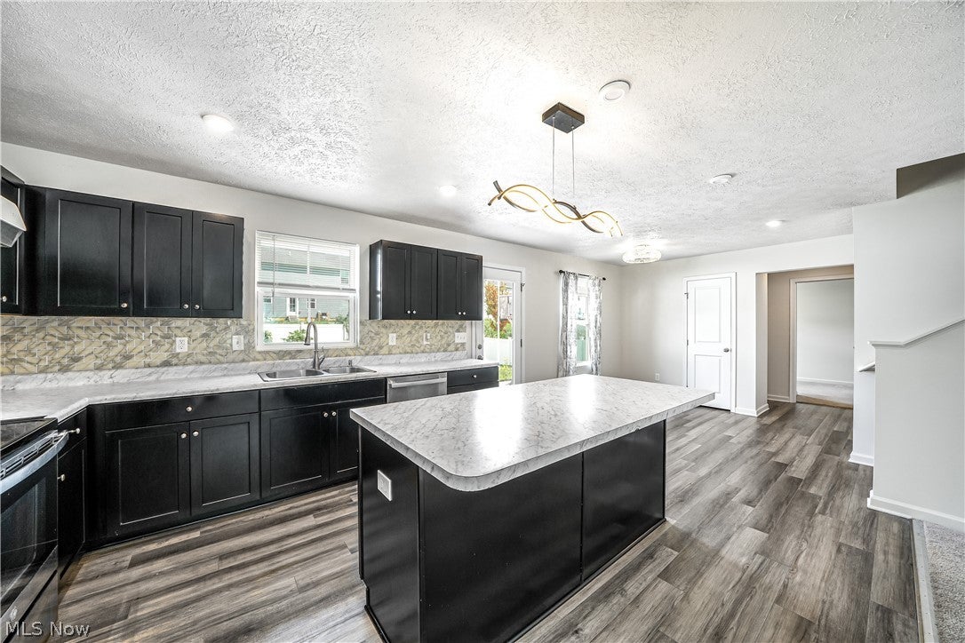 3189 Sunny Brook Drive