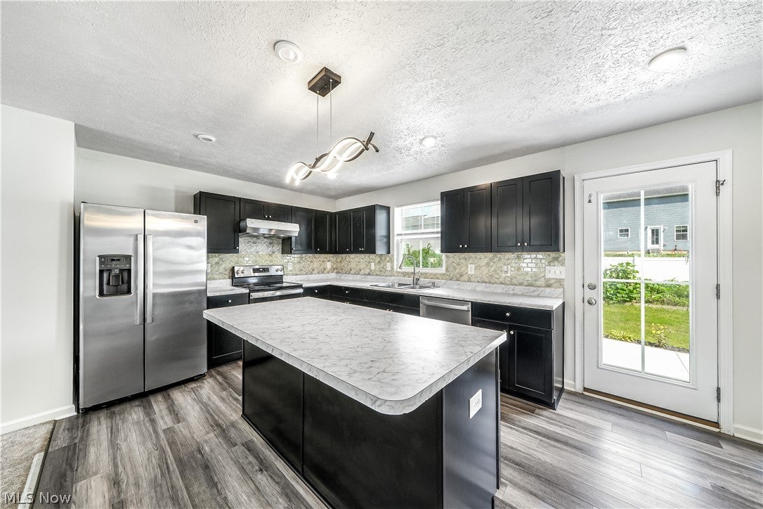 3189 Sunny Brook Drive