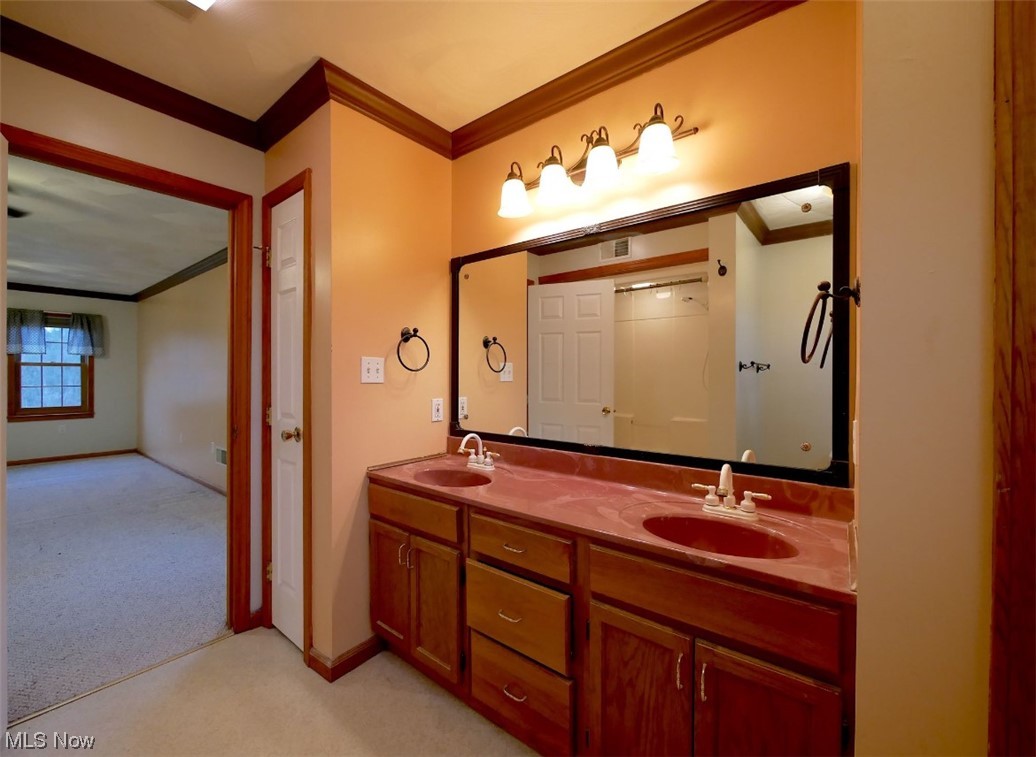 Washington Pike - Residential