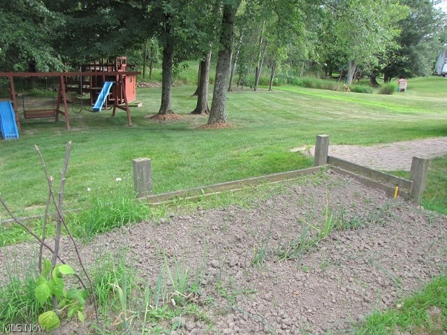 Woods Williamsburg - Residential Lease