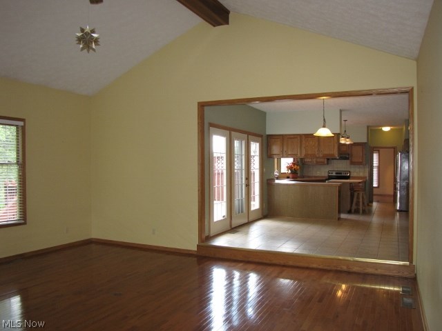 Woods Williamsburg - Residential Lease