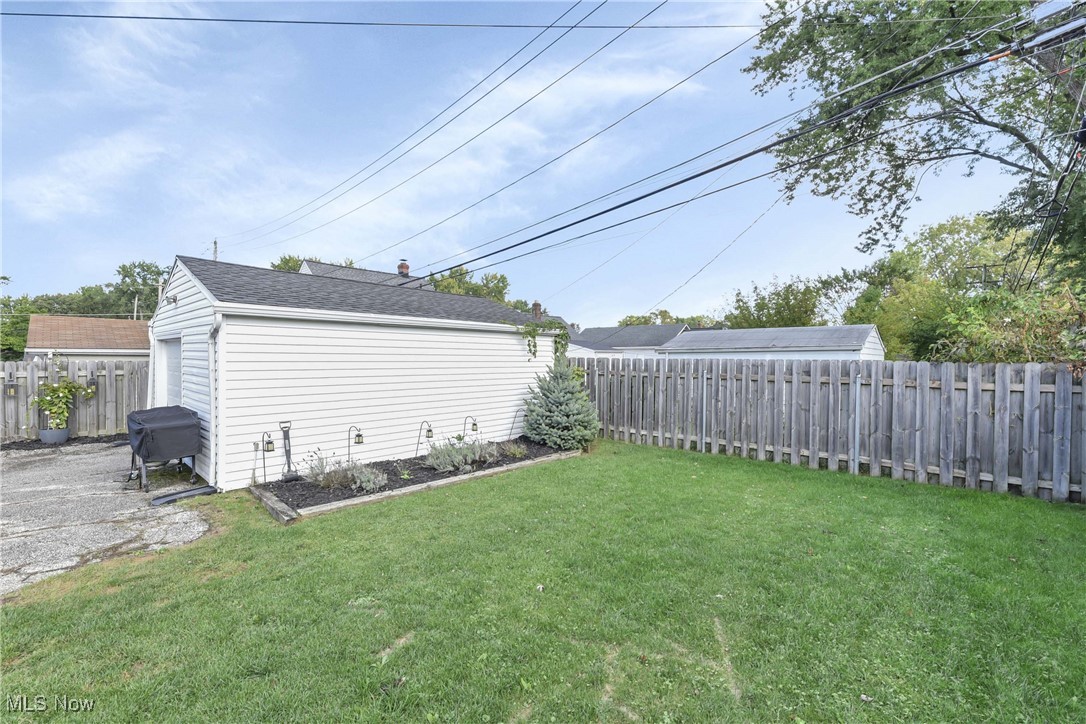 Lorain Woods - Residential