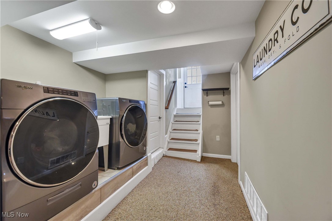 Lorain Woods - Residential