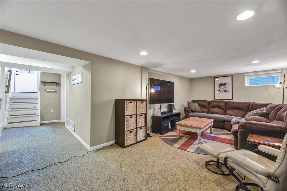 Lorain Woods - Residential