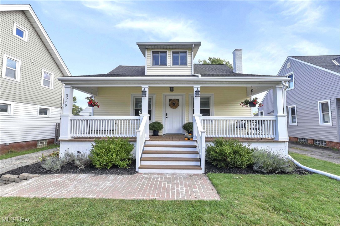 Lorain Woods - Residential