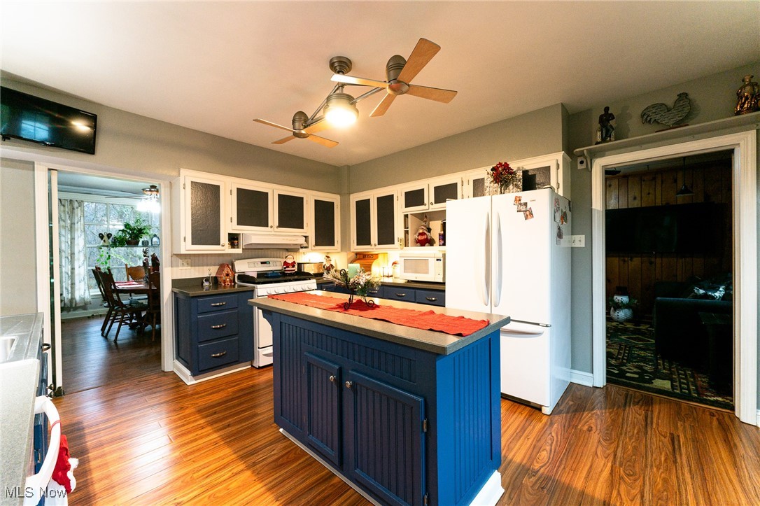 Everson Halls Country Club Ad - Residential