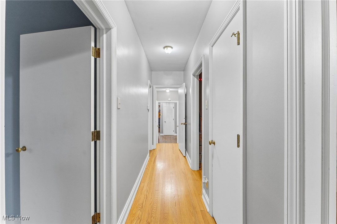 Everson Halls Country Club Ad - Residential