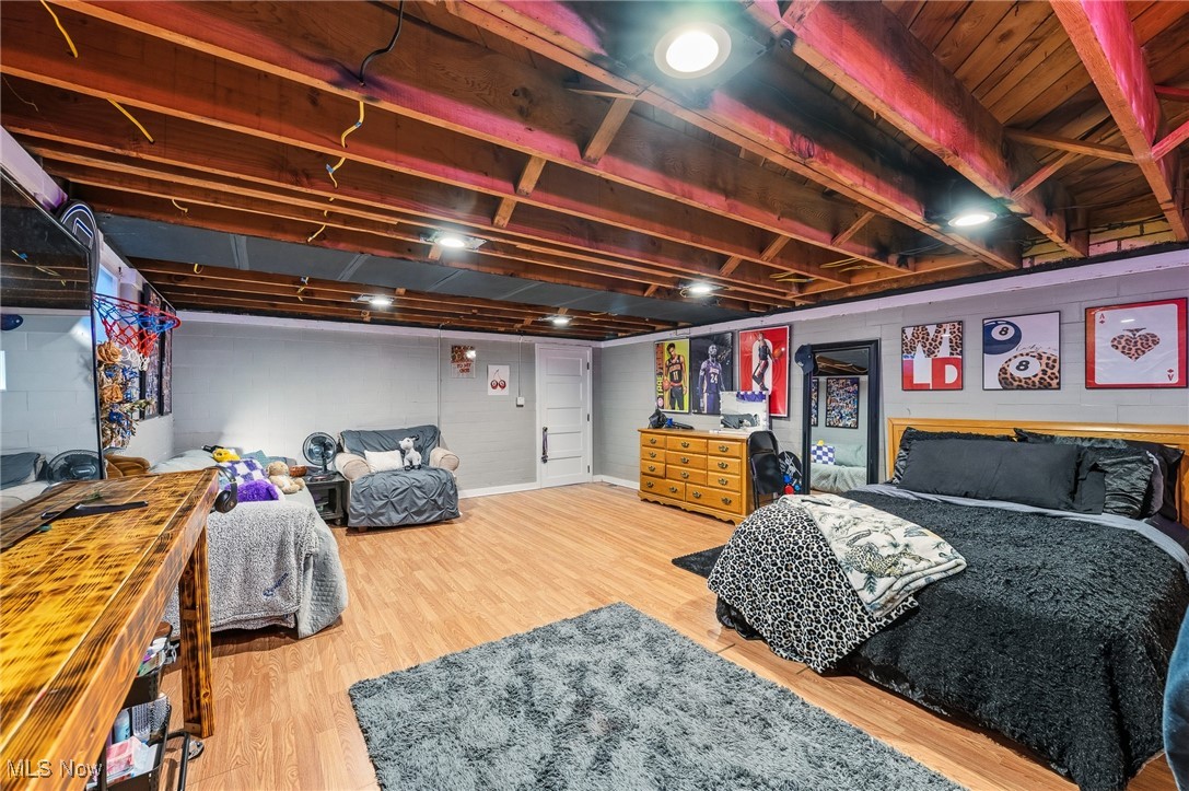 Everson Halls Country Club Ad - Residential