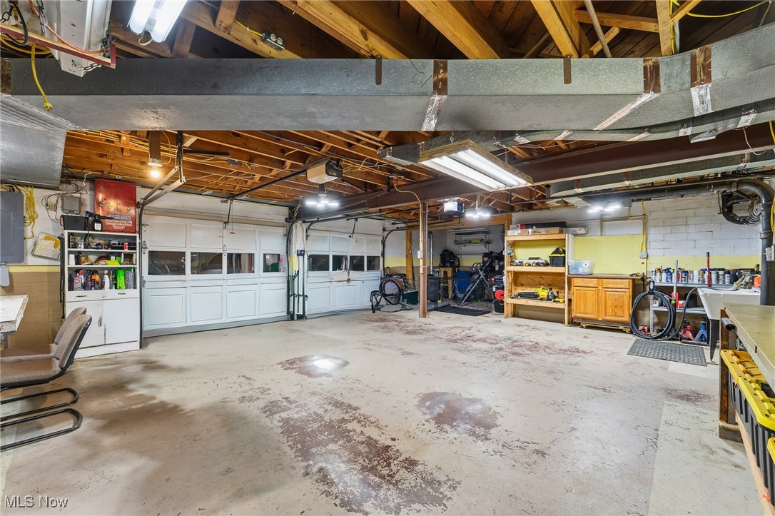 Everson Halls Country Club Ad - Residential