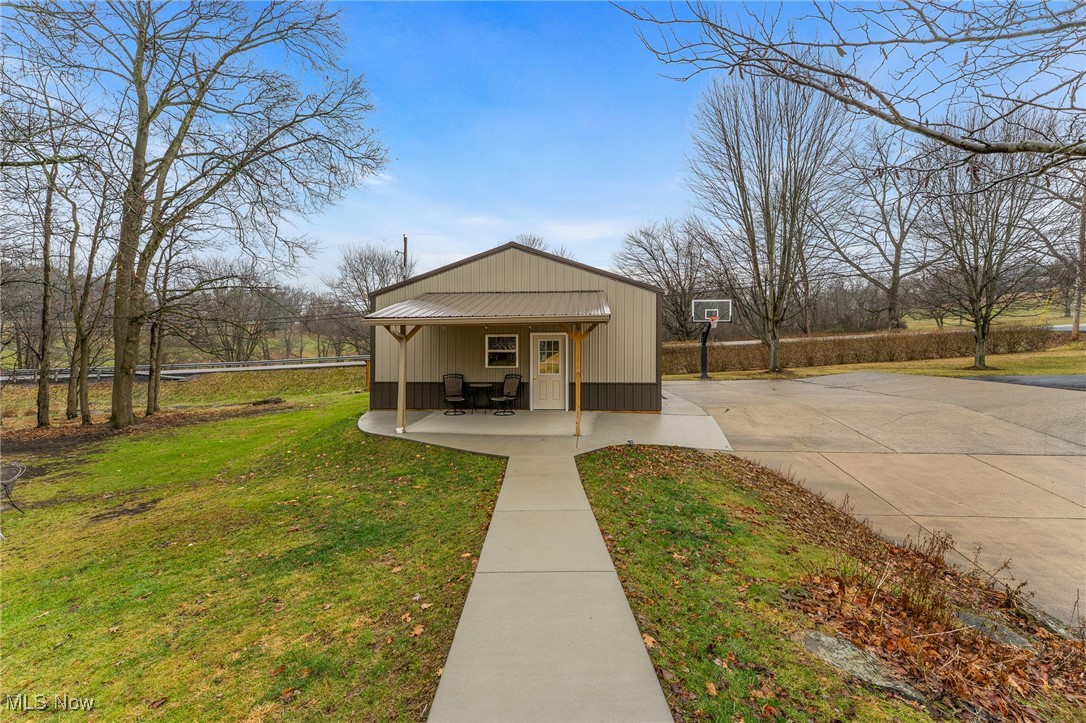 Everson Halls Country Club Ad - Residential