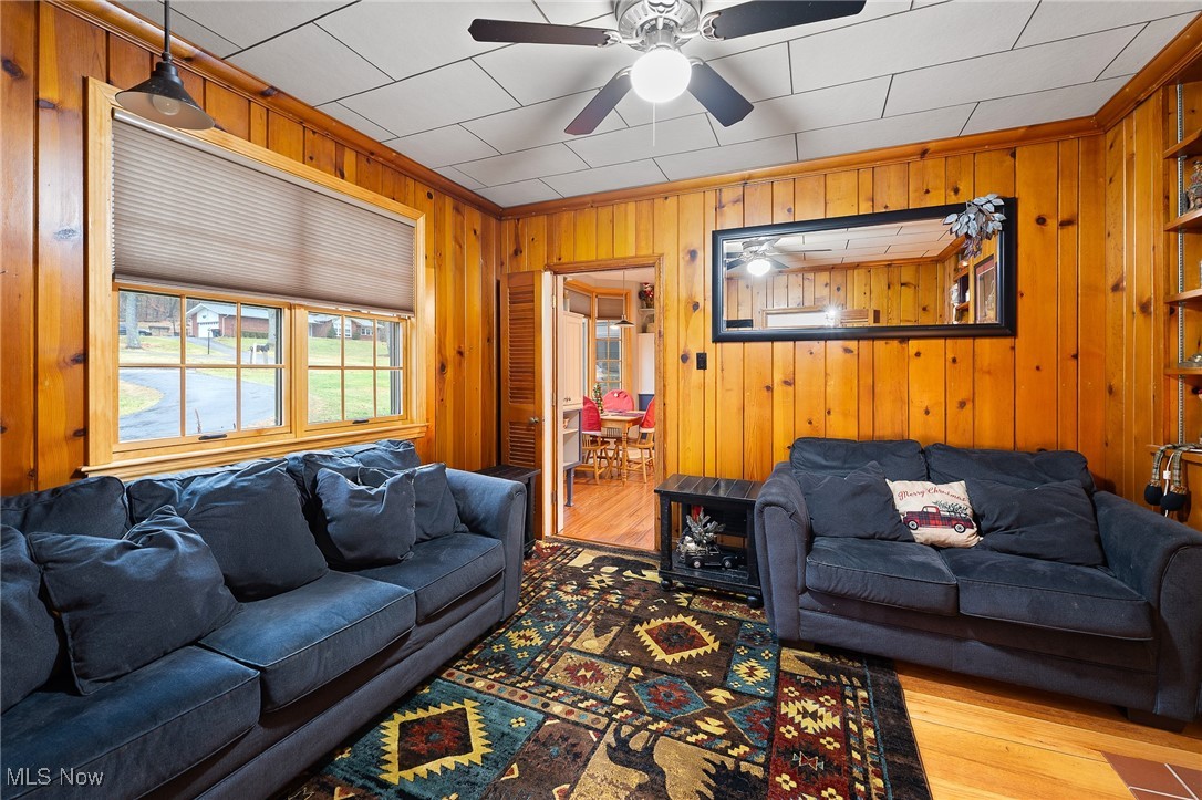 Everson Halls Country Club Ad - Residential