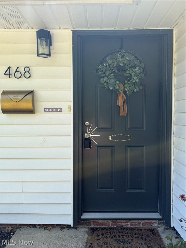 Photo of 468 Karl Drive, Richmond Heights, OH 44143 (MLS # 5224148)