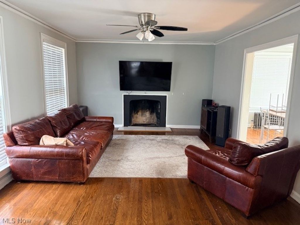 Photo of 3557 Glencairn Road, Shaker Heights, OH 44122 (MLS # 5193091)