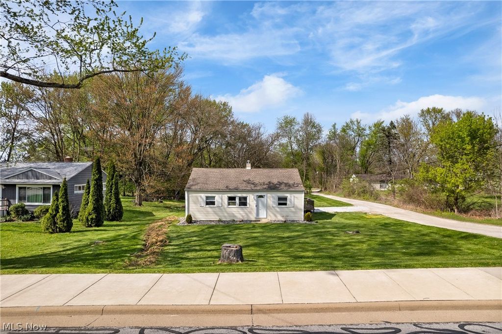 Photo of 625 Moore Road, Akron, OH 44319 (MLS # 5203647)